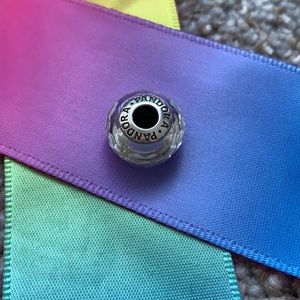 Pandora charm - white